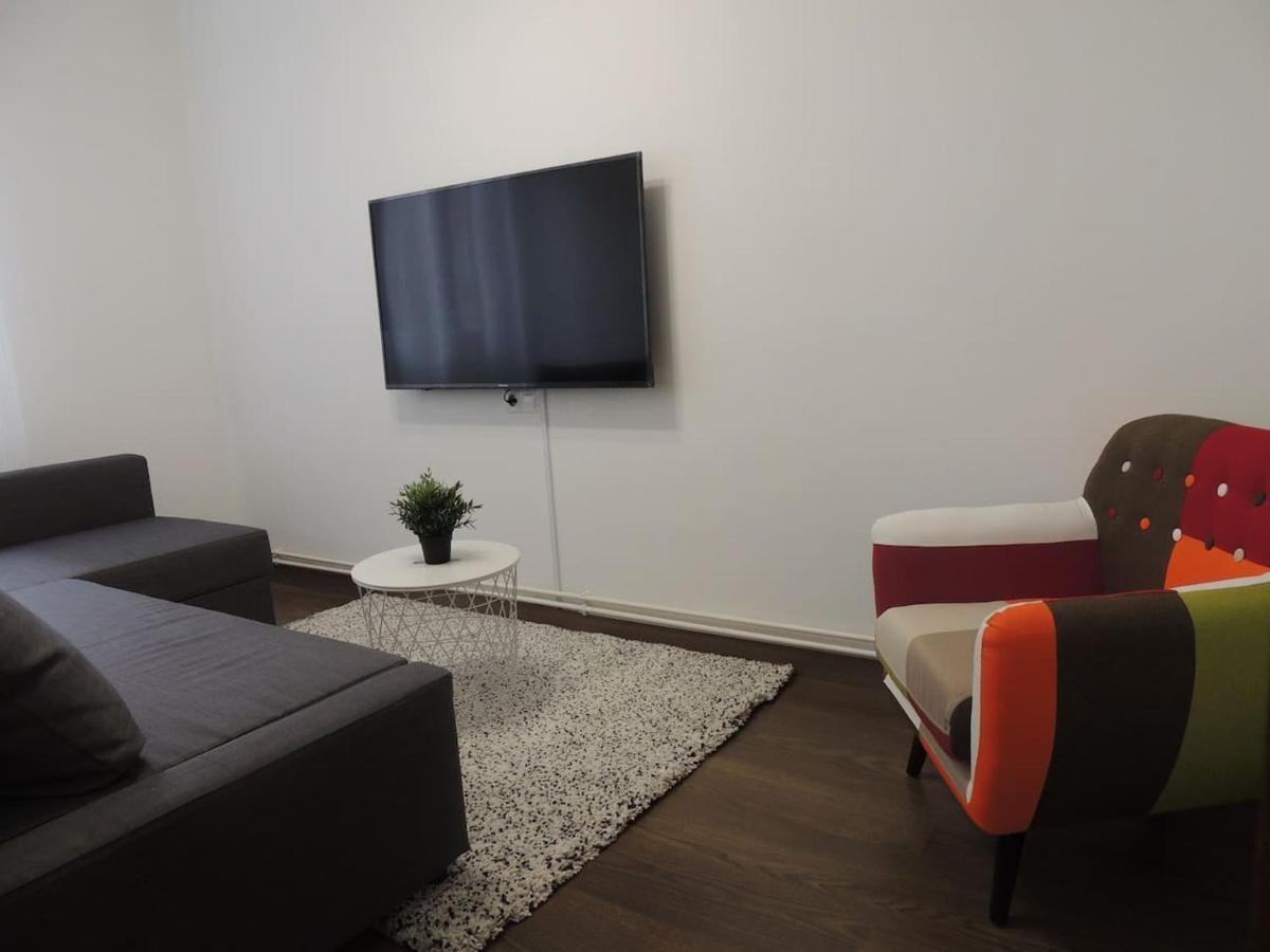 Precioso Piso En Oviedo, Parking, Wifi Y Netflix By Delabra Apartments Exterior photo